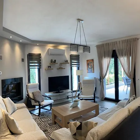 Santa Marina House Feriehus