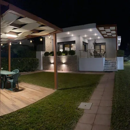 בית נופש Santa Marina House Nea Kallikrateia