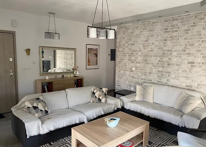 Santa Marina House בית נופש
